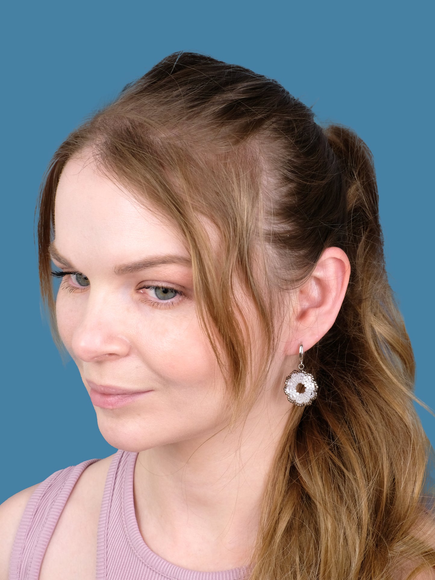 "Fleur Frost" Dangle Flower Snow White Satin and Dark Silver Plated Earrings