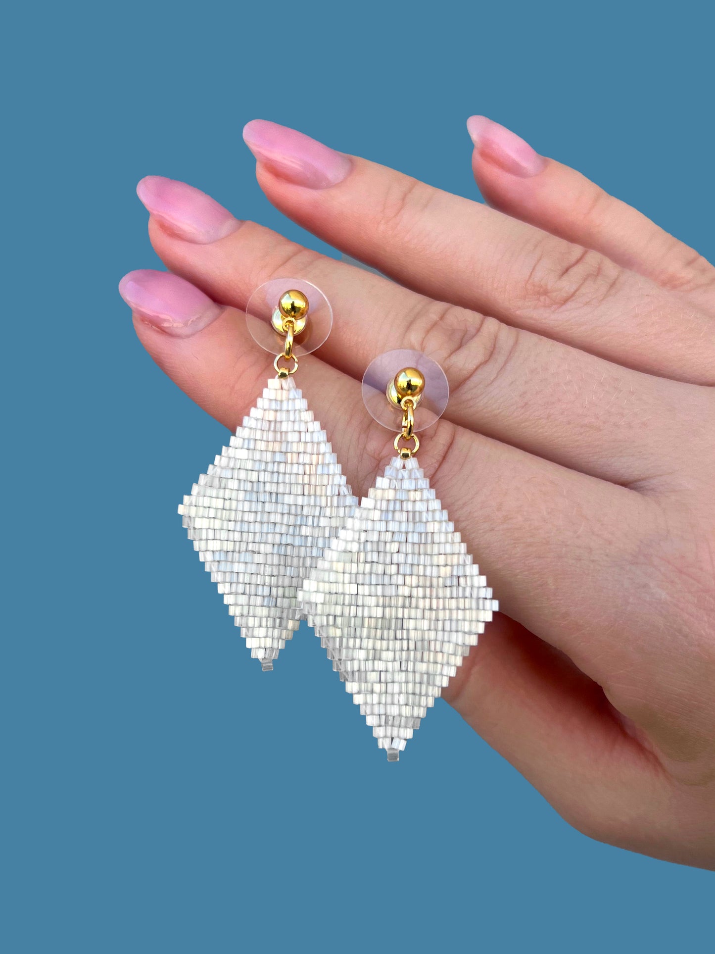 "Aria Creamy" Rhombus Cream Satin Stud Earrings
