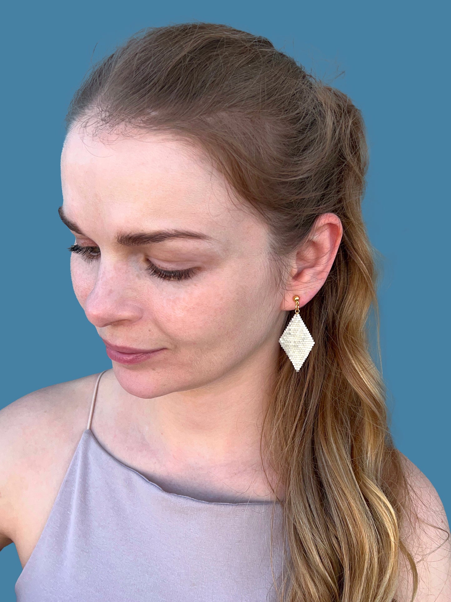 "Aria Creamy" Rhombus Cream Satin Stud Earrings