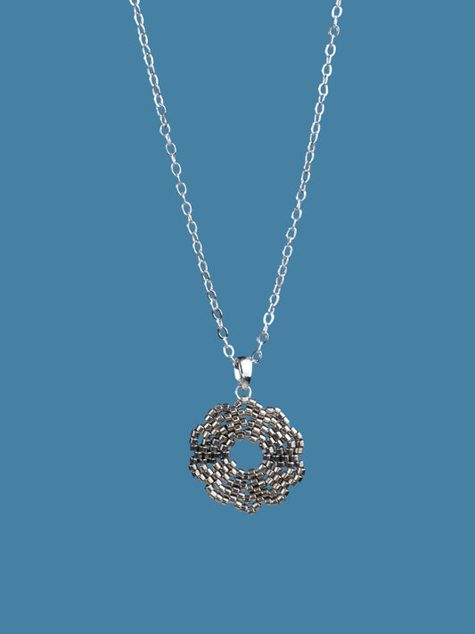 "Fleur Silver" Flower Pendant Necklace