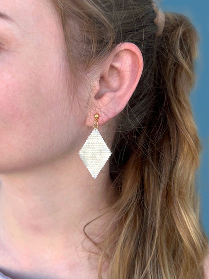 "Aria Creamy" Rhombus Cream Satin Stud Earrings