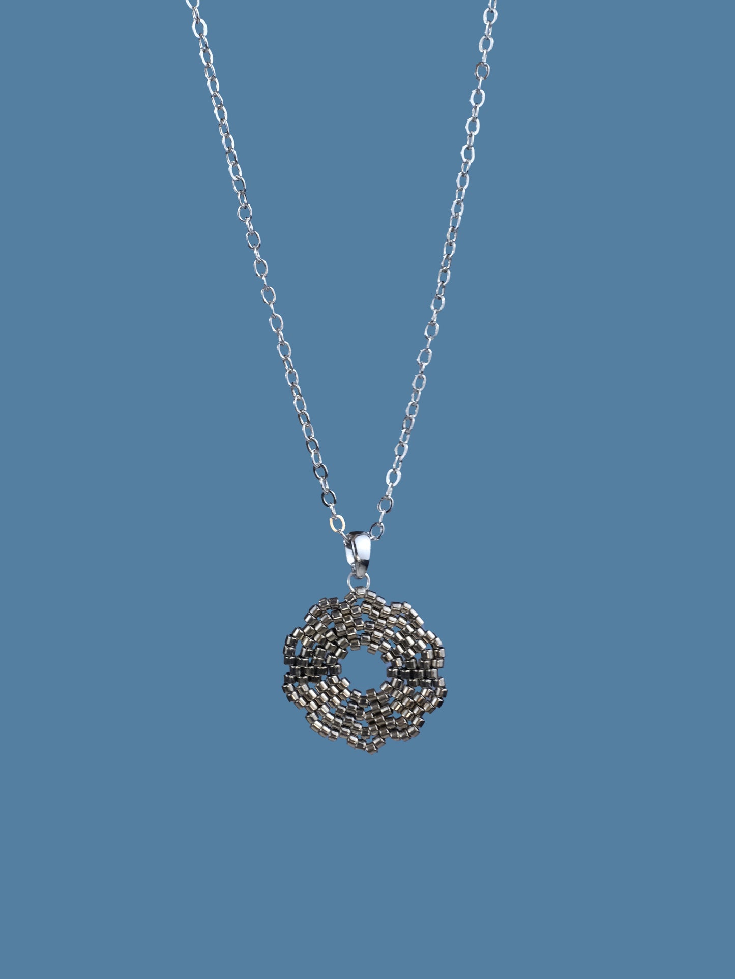 "Fleur Silver" Flower Pendant Necklace